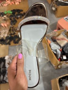 MOCHI Block Heel