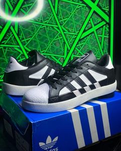 Adidas superstar 2