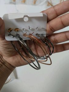 6 set of earrings