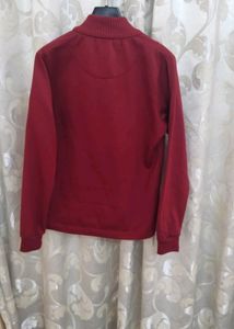 New long sleeves t-shirt for women. Size..M