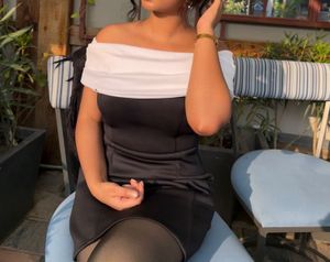 Off-Shoulder Bodycon Dress With Stockings