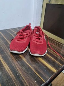 Red Skechers Sneakers