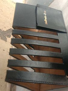 for book pens holder