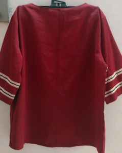 Maroon Colour Top With Half Sleeve Size S