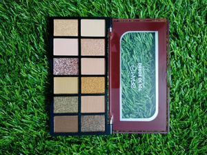 Mars Eyeshadow Kit