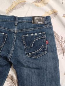 Capri Jeans