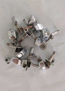 Guitar Tuning Pegs