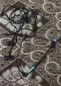 Mi Earphones And Zebronics Splitter For Iphone