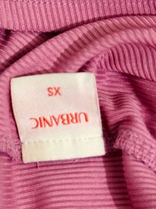 Cute Pink Tie-Front Top💗💗