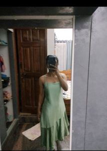 One Piece Satin Midi Dress 💚