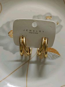 🆕 Gold Hoop Earrings