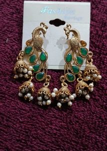 Earrings Set
