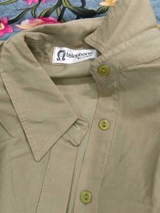 Stylish Button-Down Top