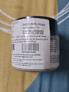 QUAT De-Tan Scrub
