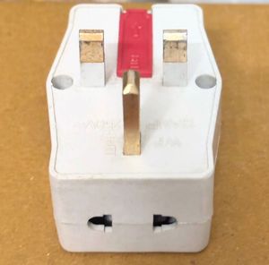 Flat Multi Input 3Pin Plug Multicountry