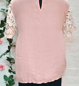 Size M🎁Buy 2 Get 1 Free 🎁Elegant Pink Lace Top