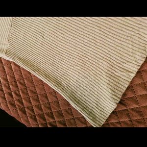 Knotted Ribbed Top