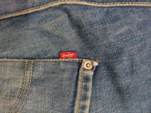 Levi&#39;s Bootcut Blue Denim Jeans