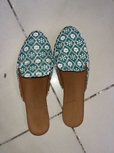 Jaipuri Embroidered Sandles