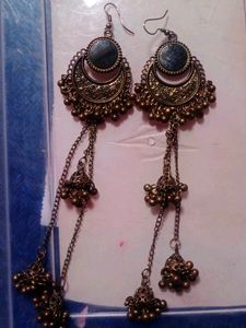 Earings
