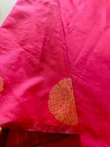 Elegant Red Banarasi Saree ❤️