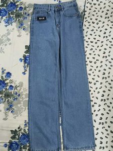 Stylish Light Wash Wide Leg Jeans