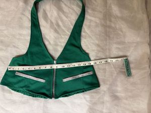 Beautiful Halter Green Zip-Up Top