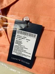 Premium Branded Tommy Hilfiger Shirt new wdt tag