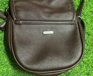 Lavie 🤎Sling Bag🇮🇳 In Perfect Condition