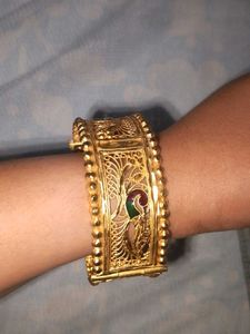 Golden Peacock Mina Kari Bangle 1pc