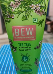 BEW TEA TREE FACE WASH