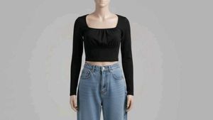 Chic Long Sleeve Crop Top 😍❤️‍🔥