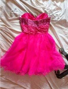 ✨ Stunning Hot Pink Party Dress ✨💝