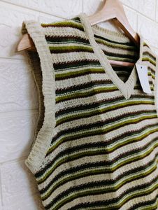 Korean Half Sweater