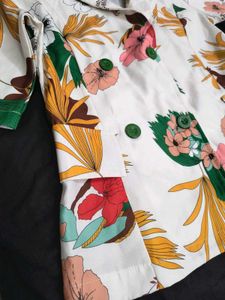 Beautiful Overcoat 🏝️