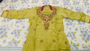 Embroidered Green Kurta