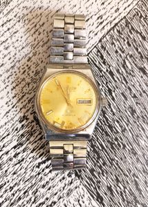 Citizen &amp; Louis Quartz - Collectible Watch - Not Working
