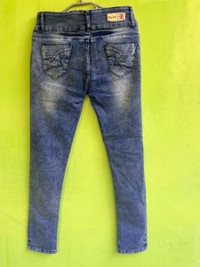 Damage Jeans For Women || New Condition ||