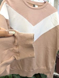 Tan &amp; White Sweatshirt