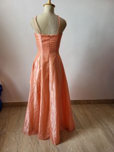 Beautiful Coral Layered Gown🌸🎀💝