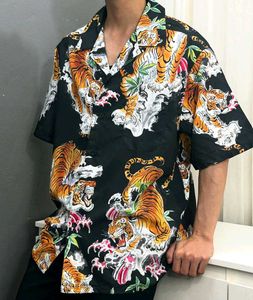 Tiger printed shirt