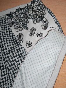 Beautiful Patterned Net Less Panties