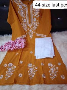 Cotton Lucknow Chickankari Kurtis