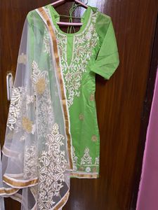 Parrot green suit set