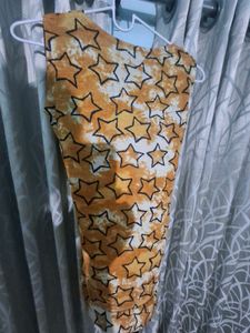 Star Print Sleeveless Top