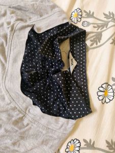 MAX TOP WITH FAKE COLLAR EFFECT