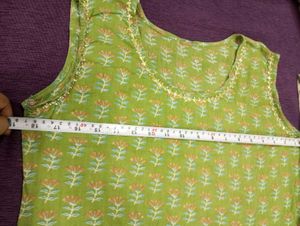 3 Tops ( T-shirt)