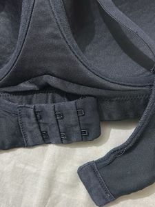 Black Sports Bra - High Support