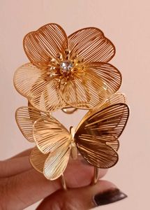 Golden Butterfly &amp; Flower Bracelet