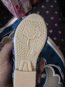 apple kids footwear size:-3,1,0